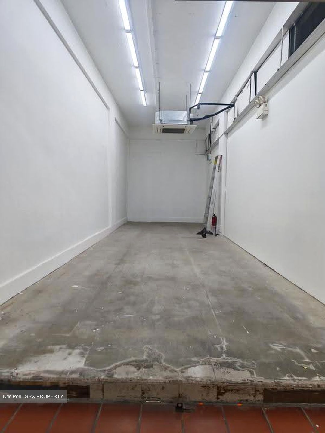 Ang Mo Kio Avenue 8 (D20), Shop House #616373041